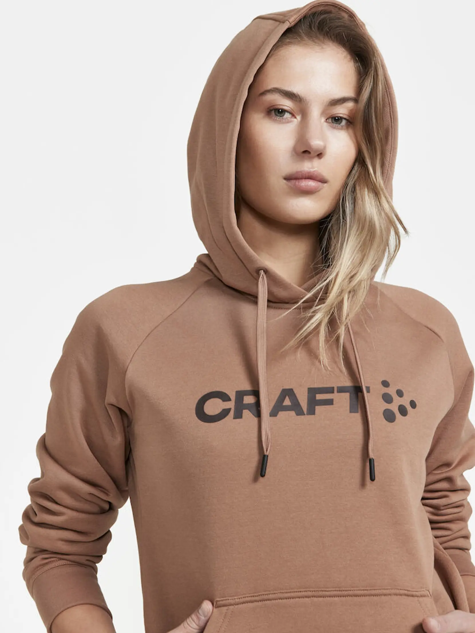 Bild på CORE Craft hood W
