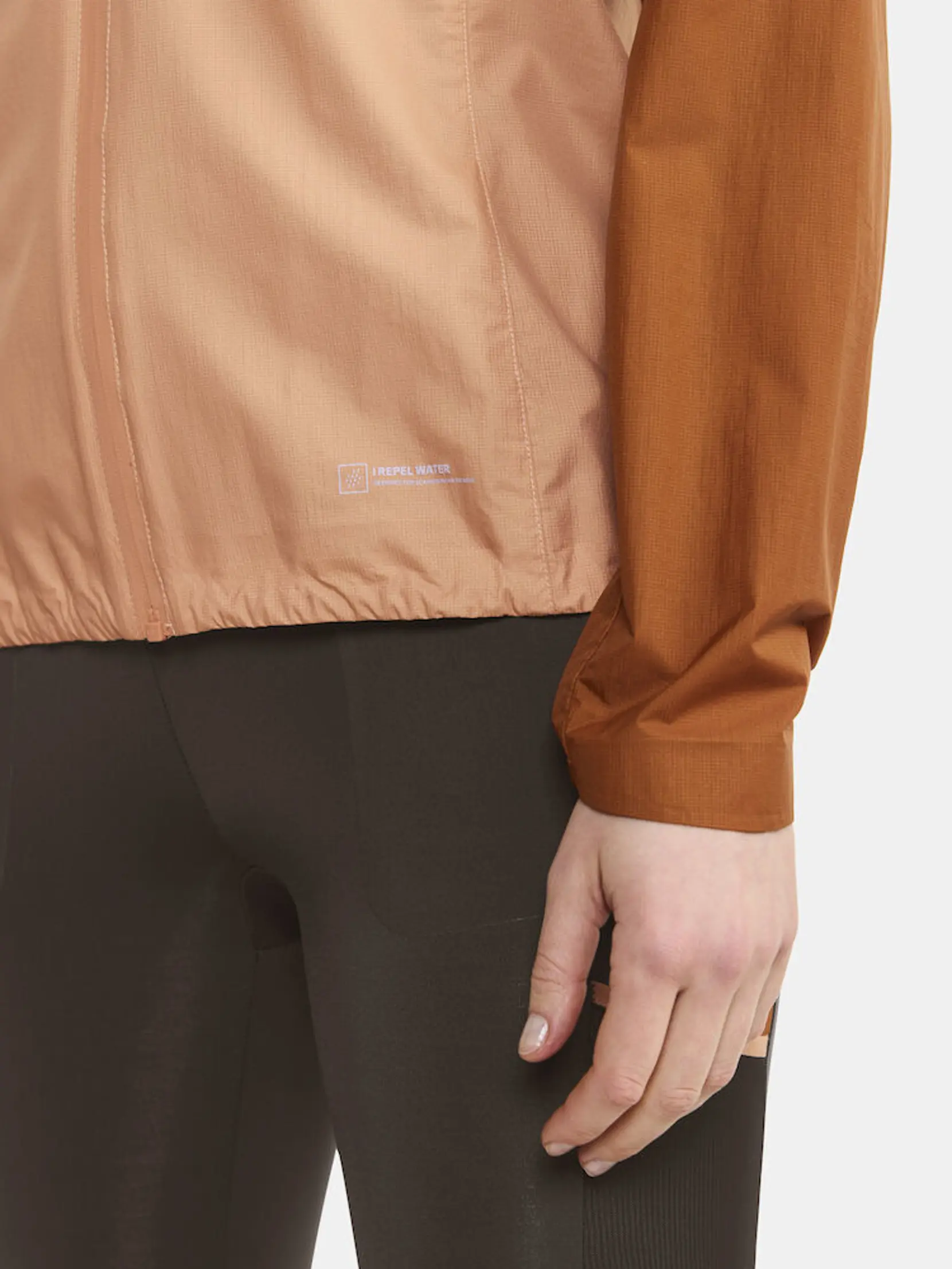 Bild på PRO Trail 2L Light Weight Jacket W