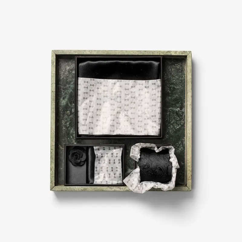 Solid Scarf With Giftbox