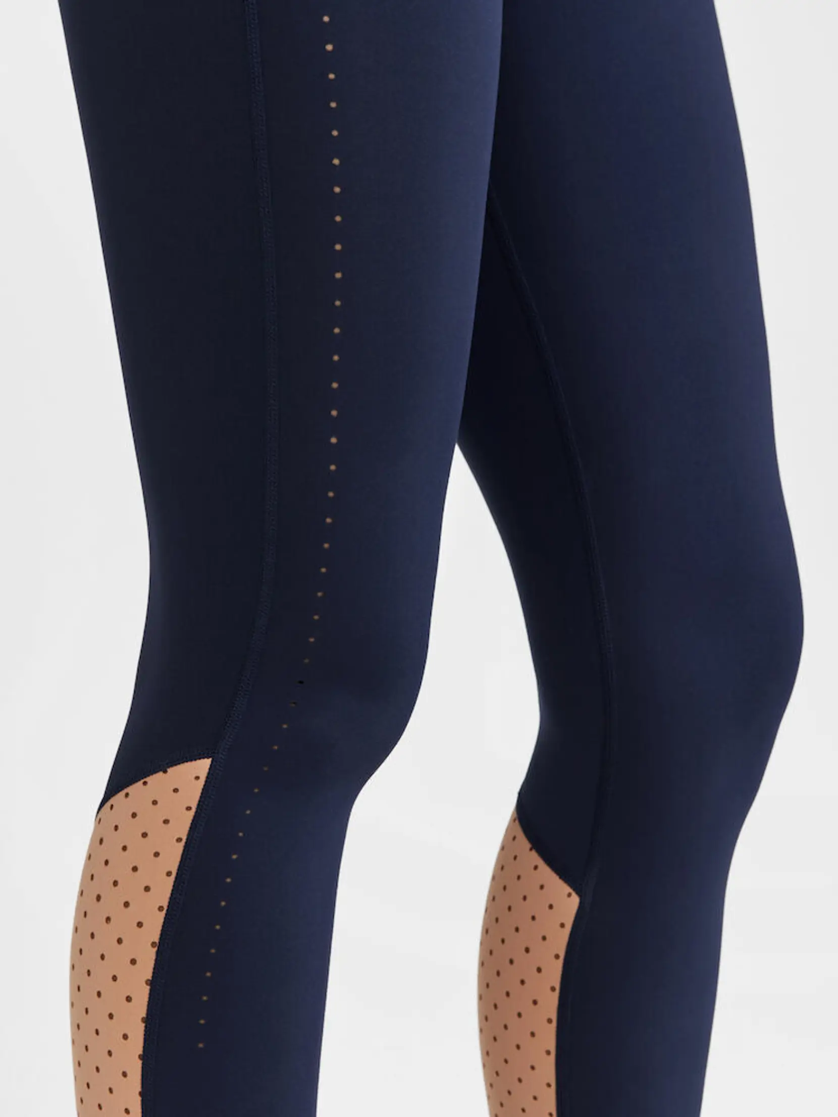 Bild på ADV Charge Perforated Tights W