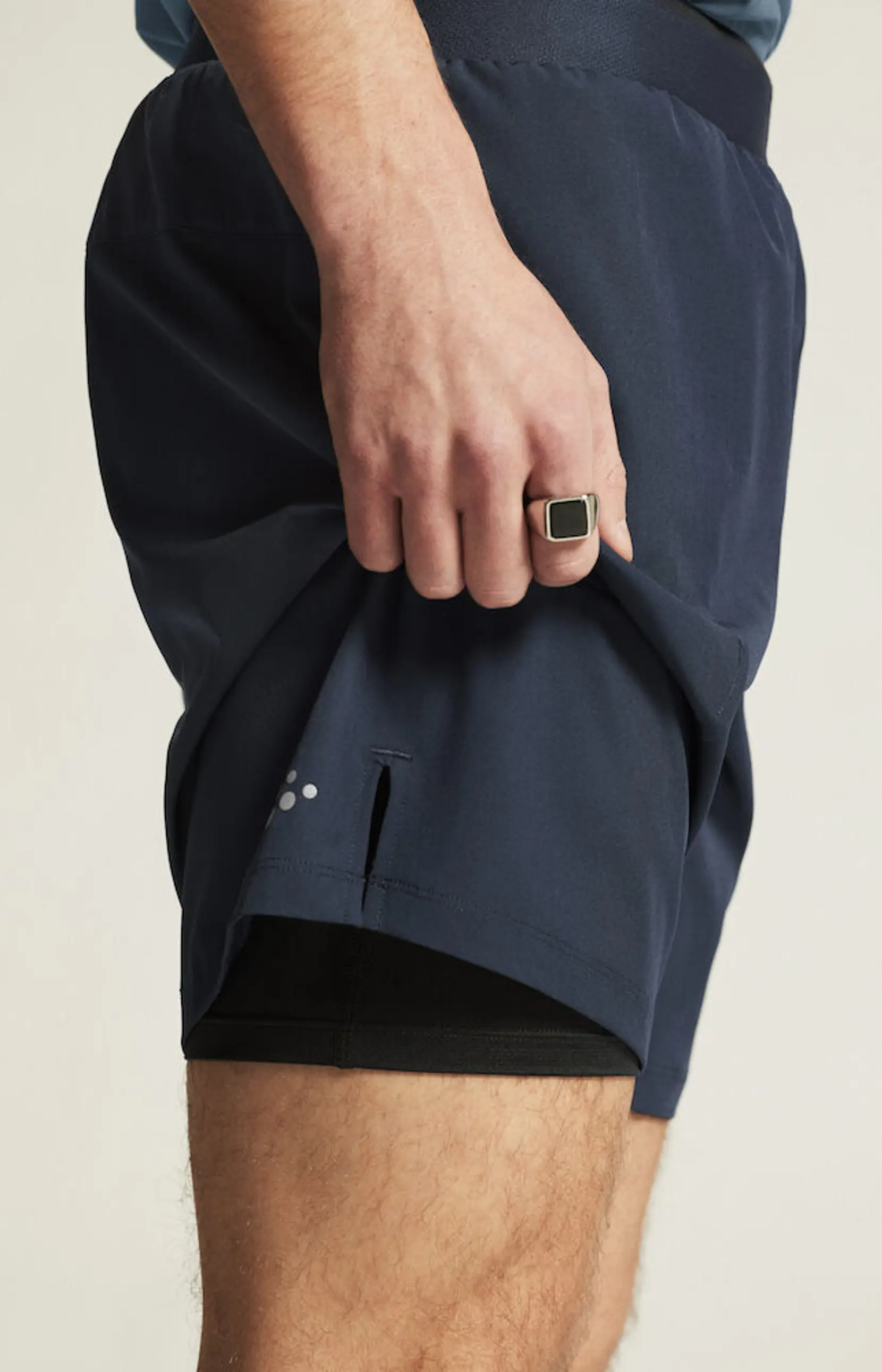 Bild på ADV Essence 2-in-1 shorts 2 M