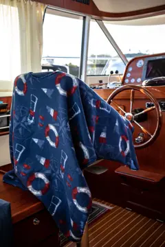 Bild på Fleeceponcho Kuling