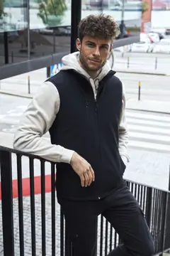 Bild på Padded Softshell Vest