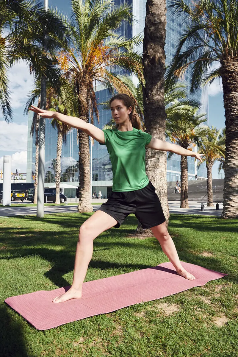 Basic Active-T Women