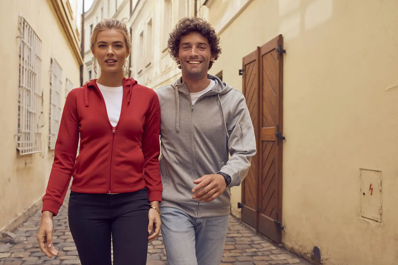 Bild på Basic Active Hoody Full Zip