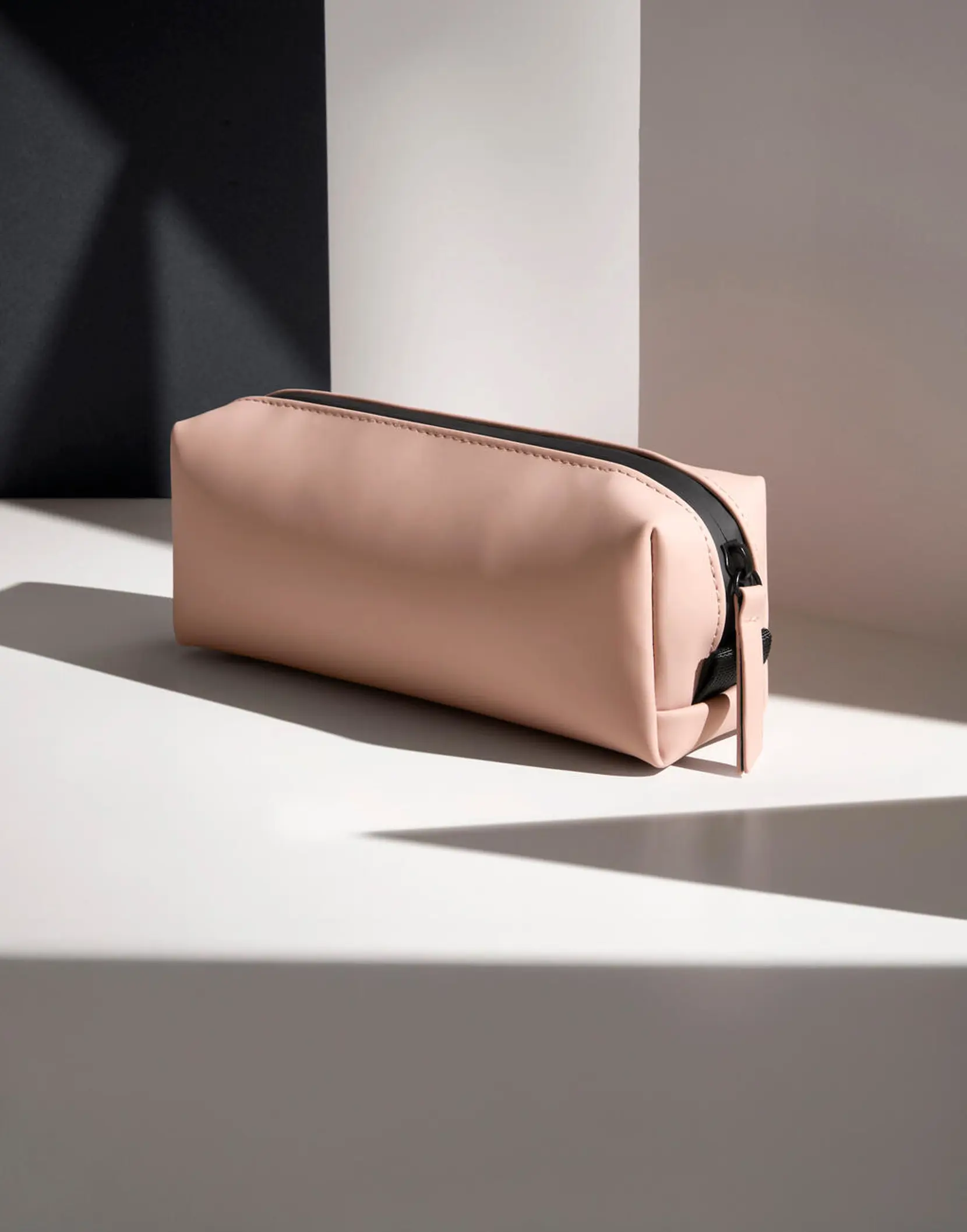 Bild på Matte PU Mini Accessory Case