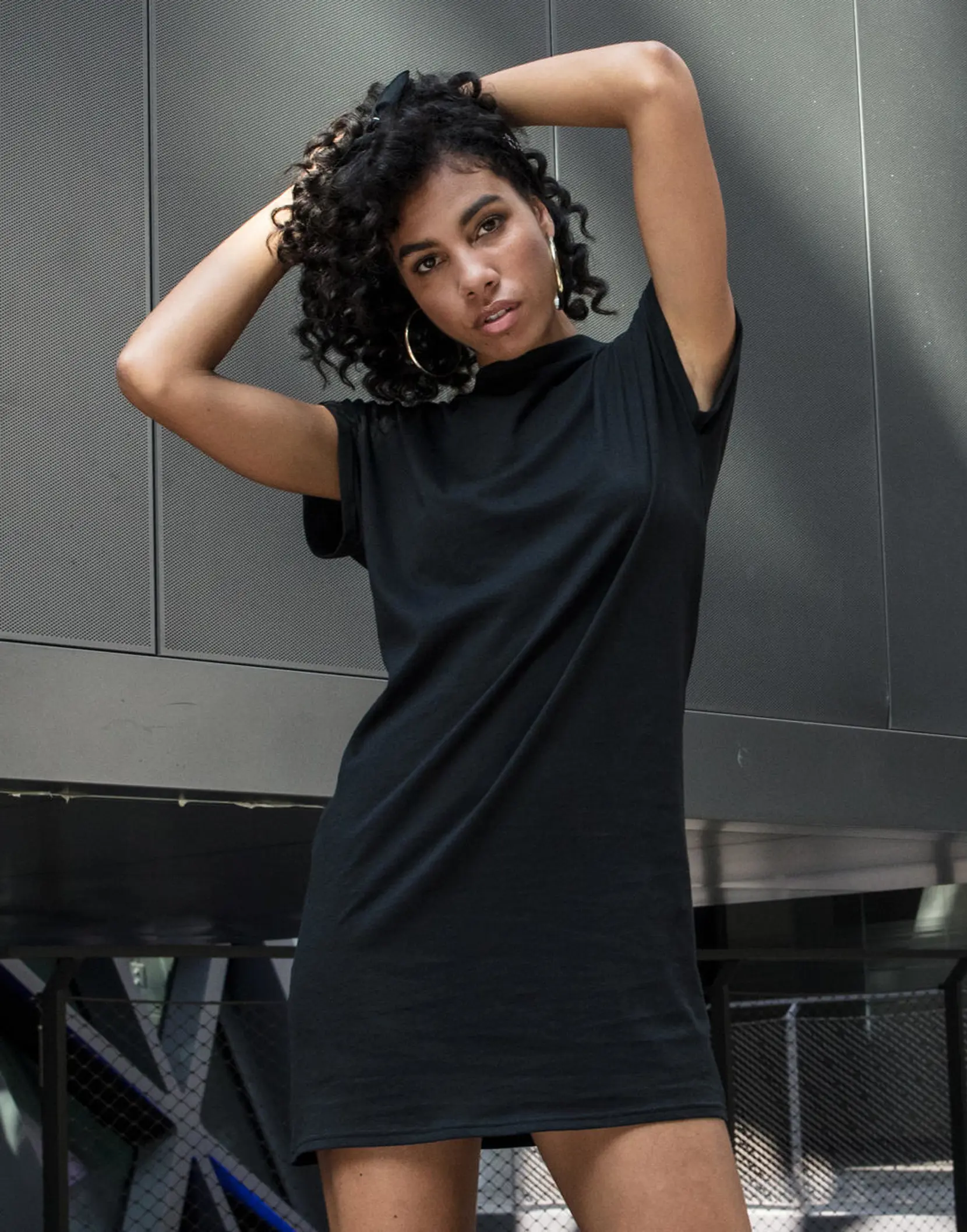 Bild på Ladies Turtle Extended Shoulder Dress