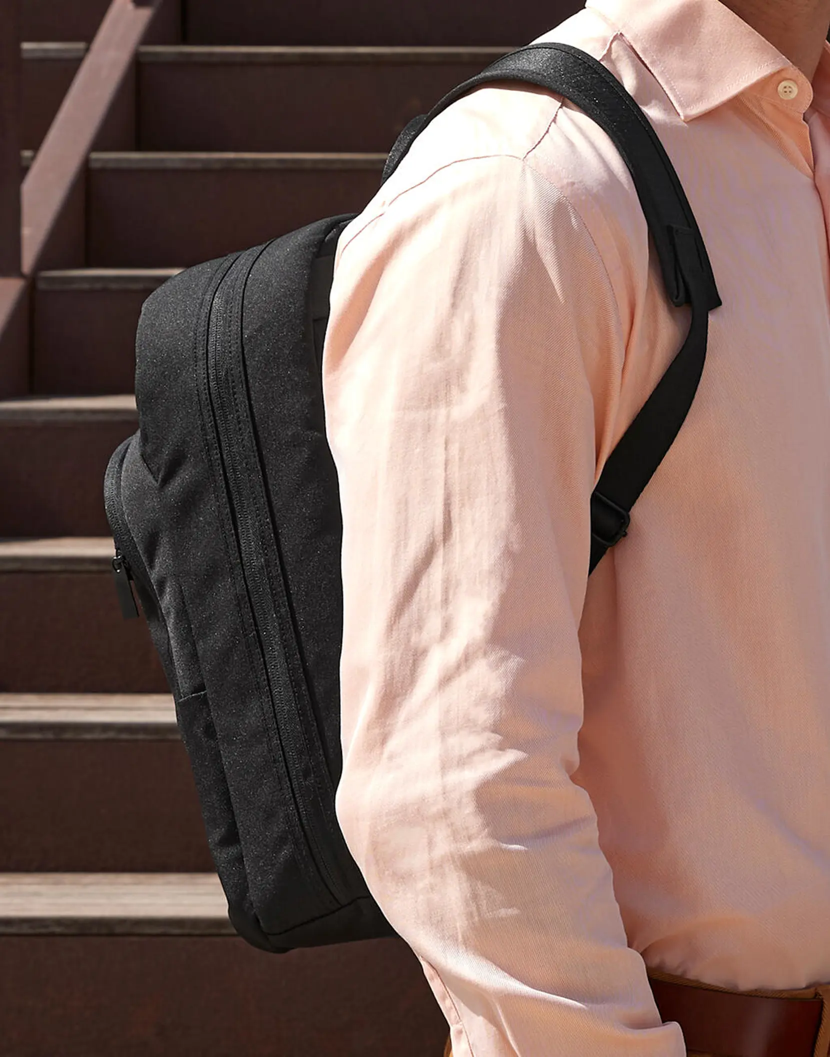 Bild på Airside Cross Body Bag