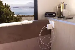 Bild på TravelCharge Pro RCS rplastisk reseladdare med USB C