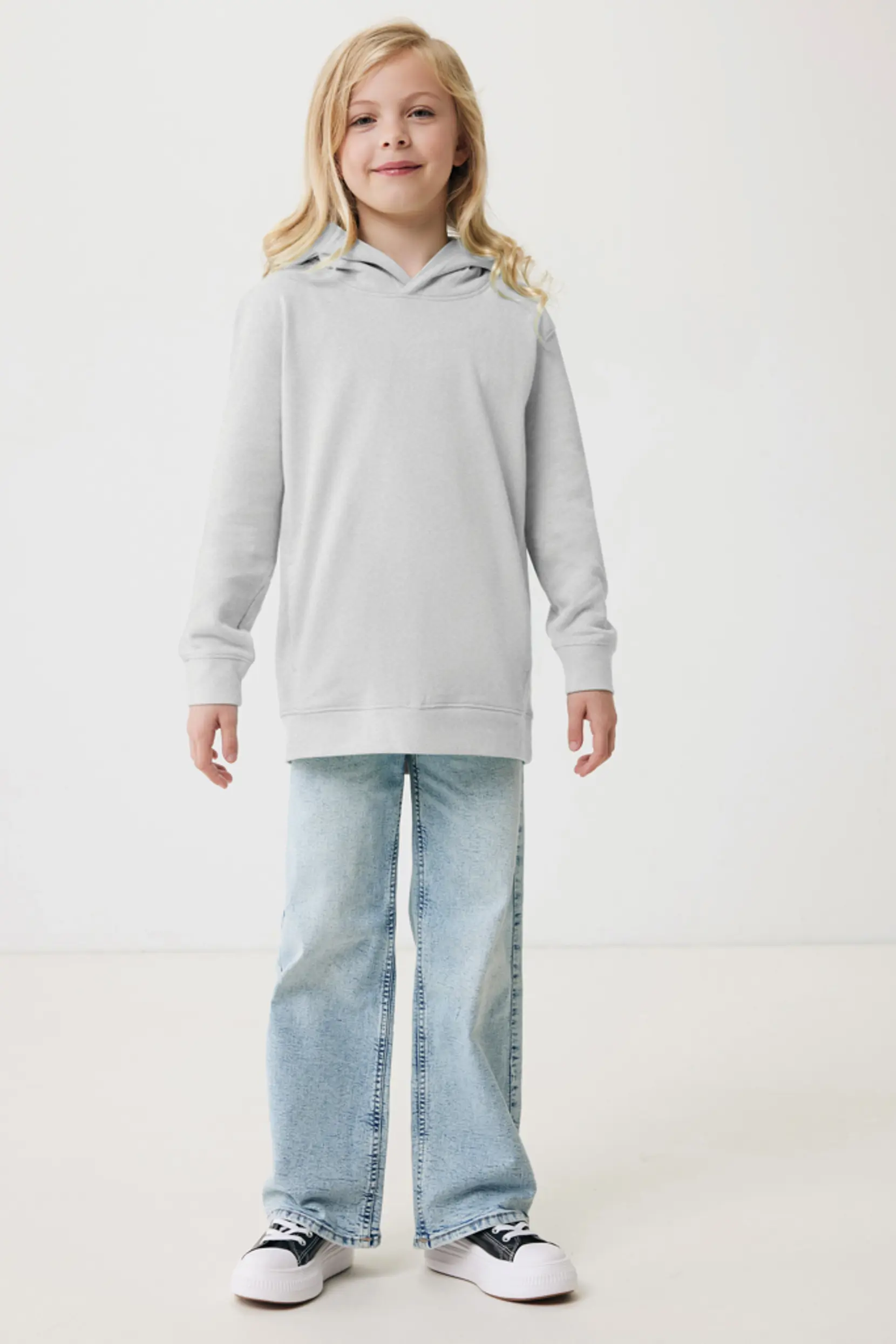 Bild på Iqoniq Yengo hoodie i återvunnen bomull med sidofickor för b