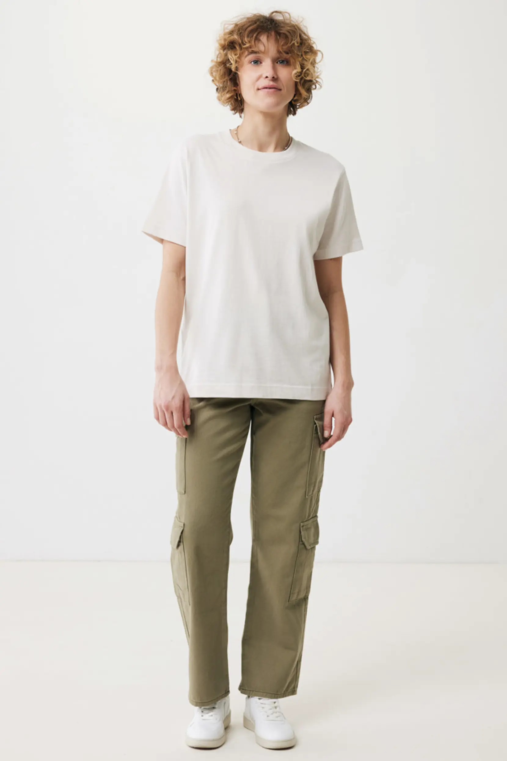Bild på Iqoniq Kakadu relaxed t-shirt i återvunnen bomull