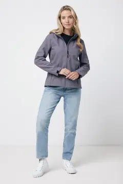 Bild på Iqoniq Makalu soft shell damjacka i återvunnen polyester