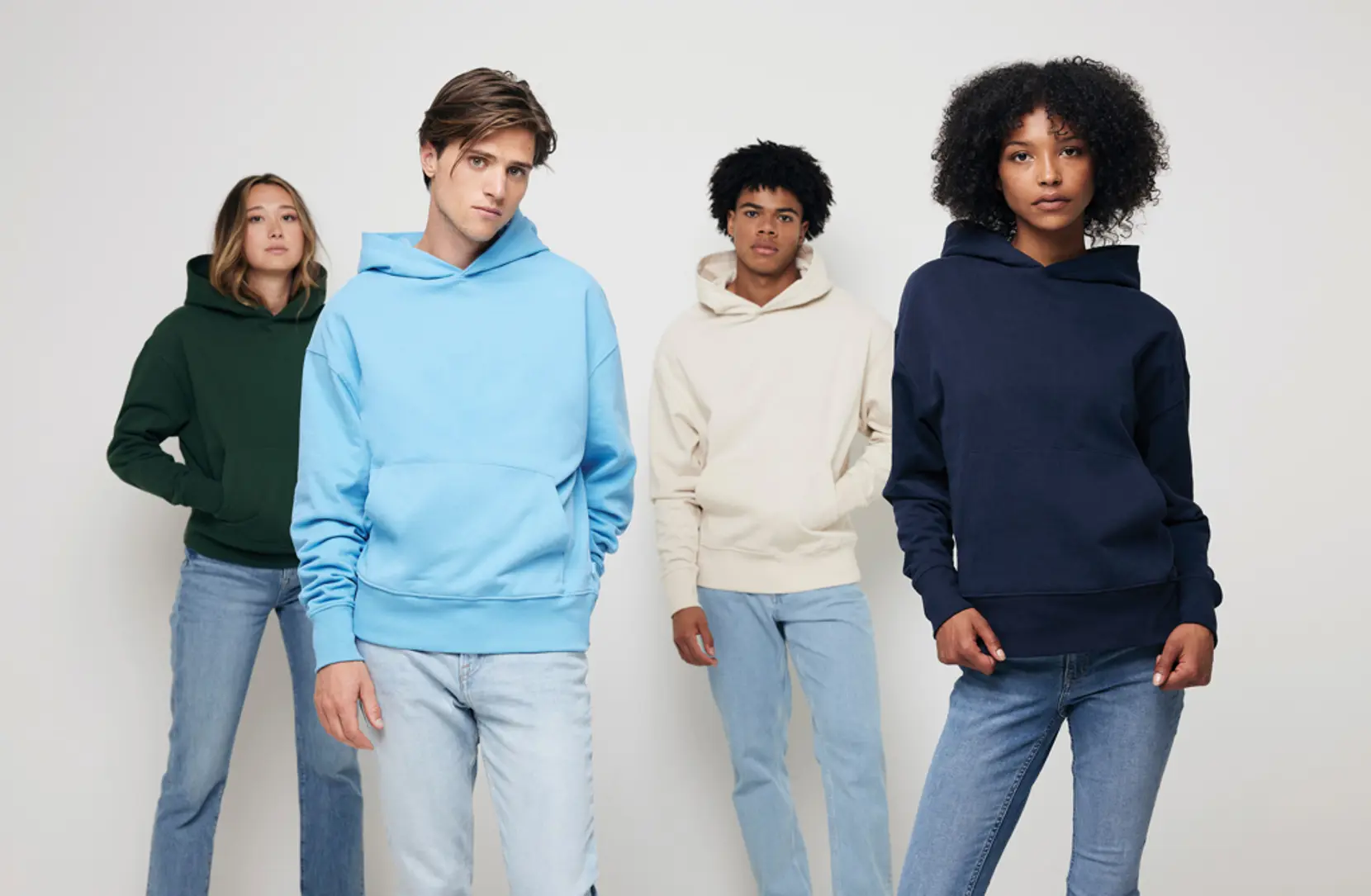 Bild på Iqoniq Yoho relaxed fit hoodie i återvunnen bomull