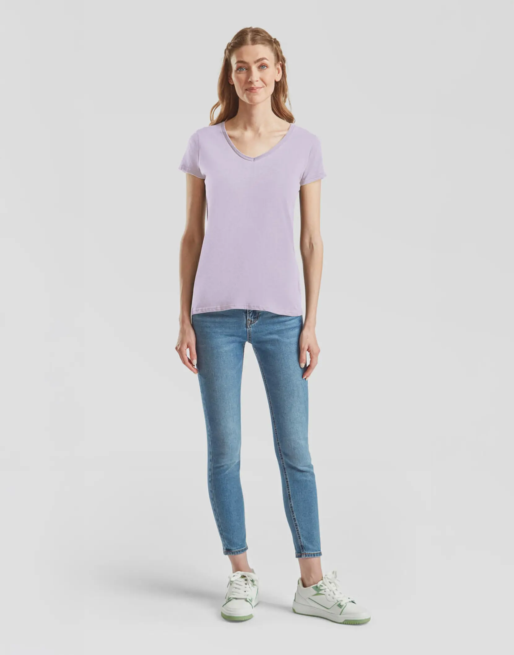 Bild på Ladies' Iconic 150 V Neck T
