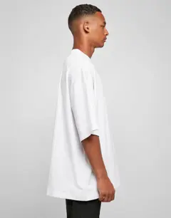 Bild på Huge Tee