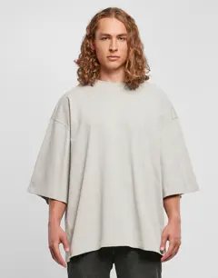 Bild på Huge Tee
