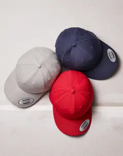 Bild på 5-Panel Premium Curved Visor Snapback Cap