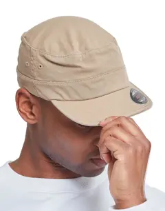 Bild på 5-Panel Curved Classic Snapback