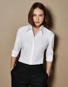 Bild på Women's Tailored Fit Continental Blouse 3/4 Sleeve