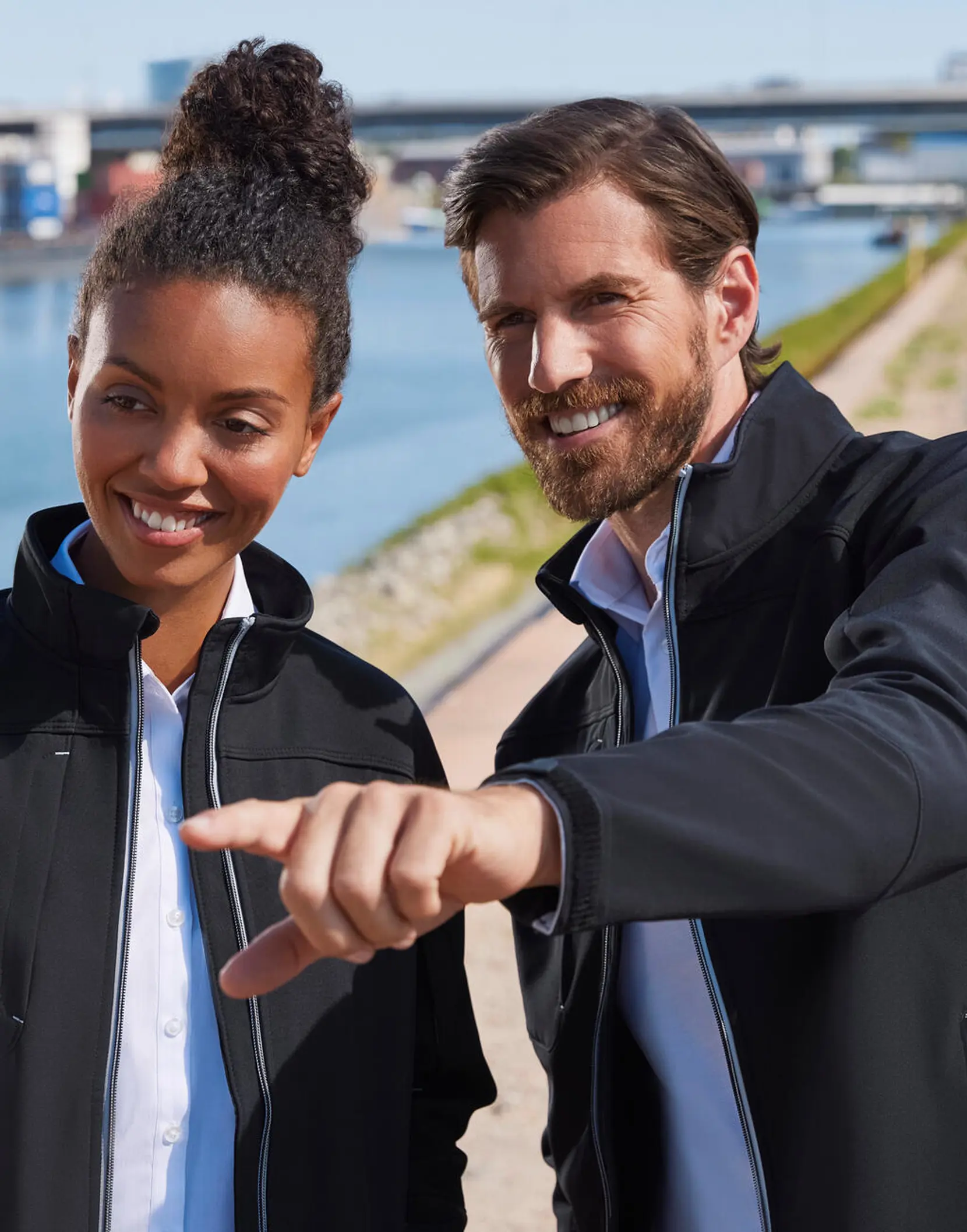 Bild på Ladies' Bionic Softshell Jacket