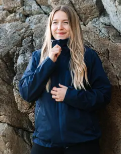 Bild på Women's Scirocco Lightweight Shell