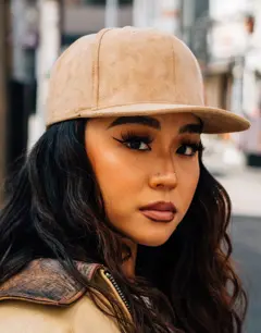 Bild på Suede Leather Snapback