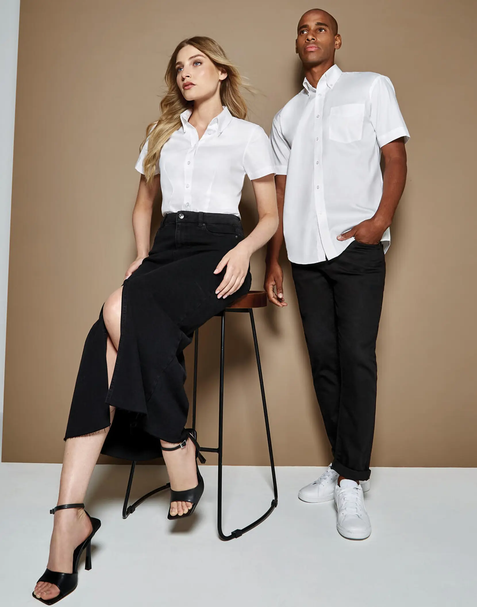 Bild på Women's Tailored Fit Premium Oxford Shirt SSL