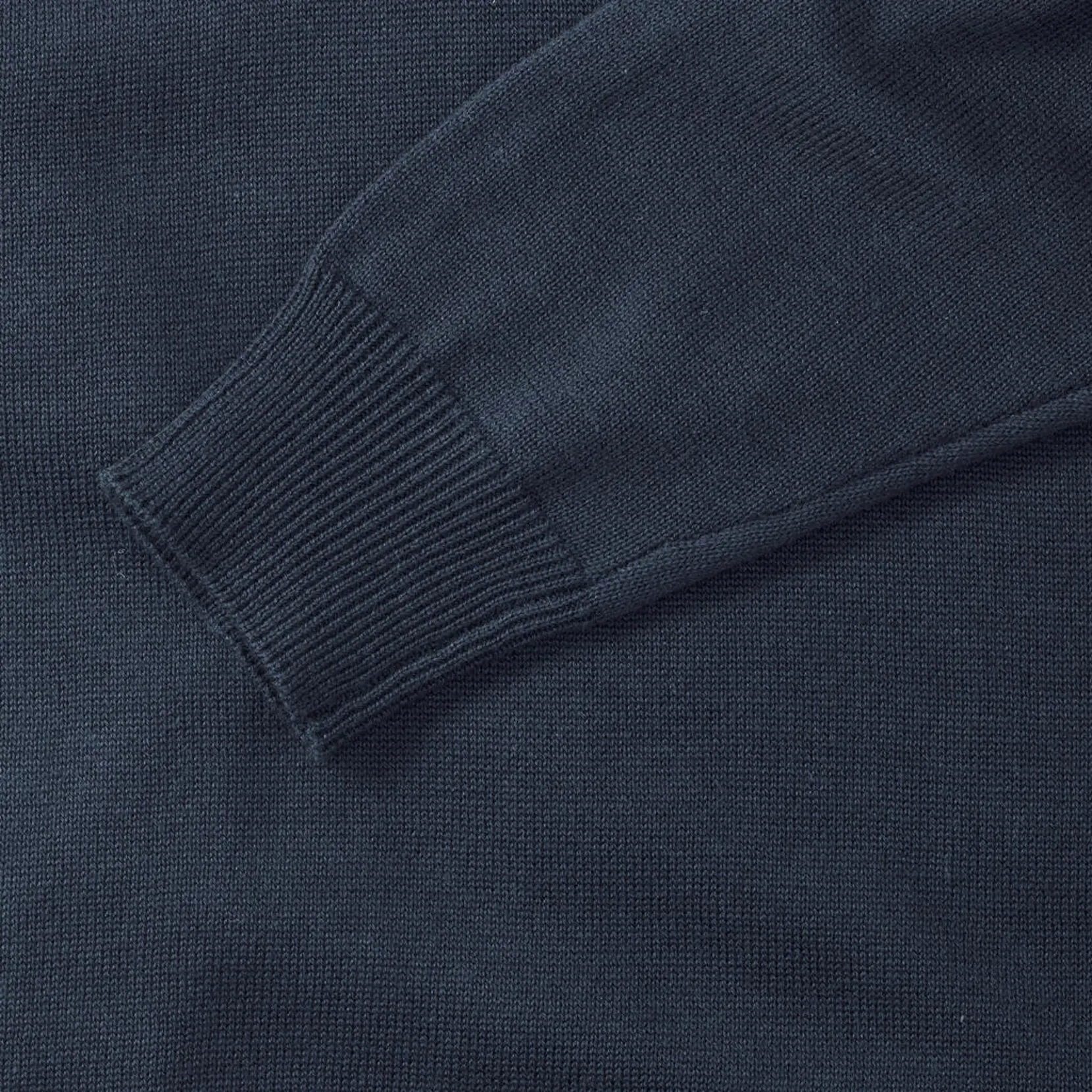 Bild på Men's V-Neck Knitted Pullover