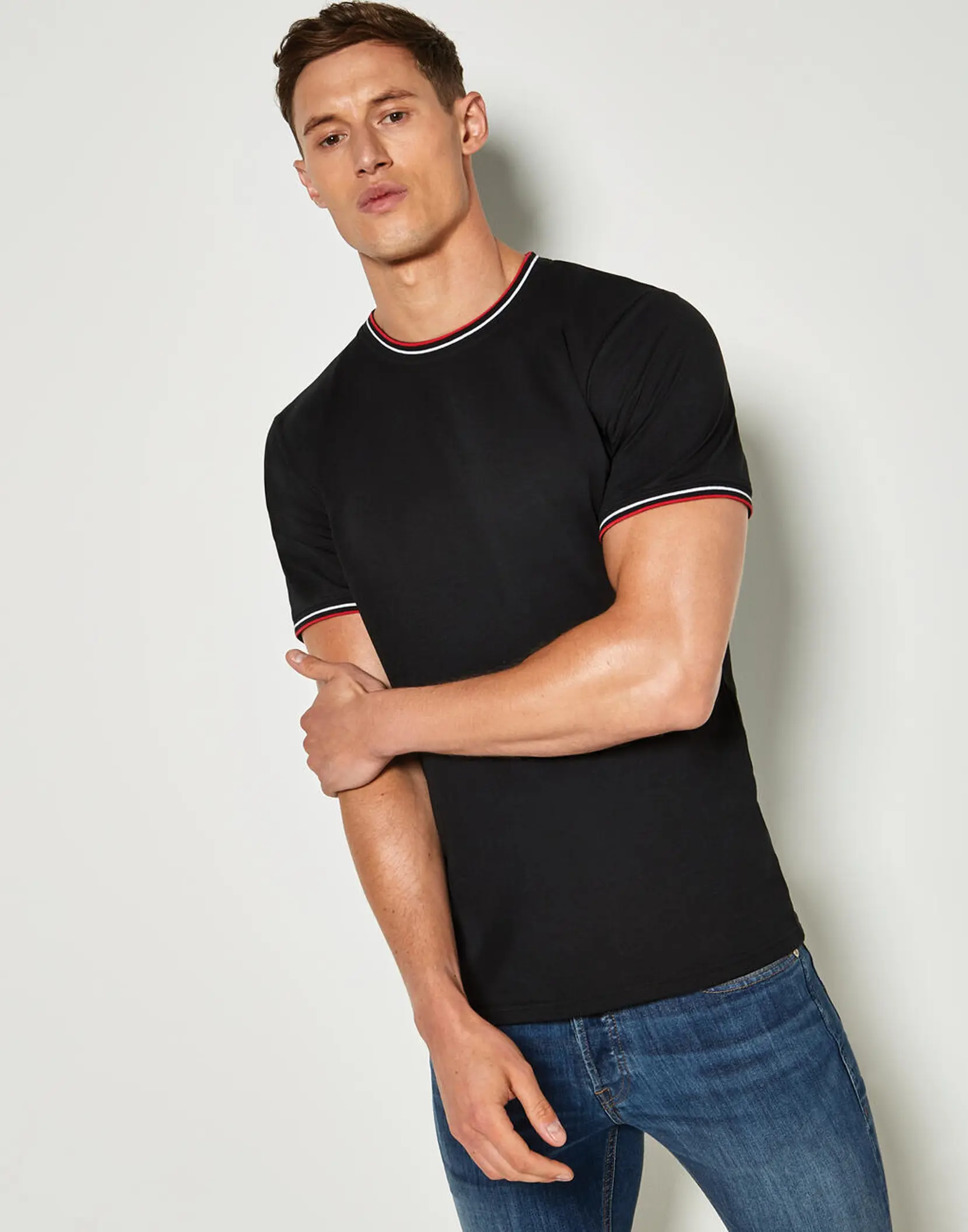 Bild på Fashion Fit Tipped Tee