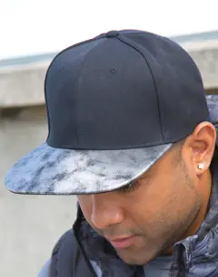 Bild på Bronx Glitter Flat Peak Snapback Cap 