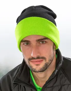 Bild på Recycled Black Compass Beanie