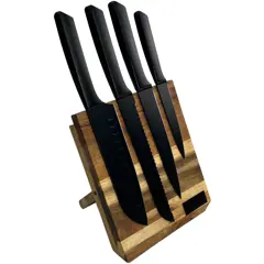 Bild på SCX.design K04 set med köksknivar och skärbräda