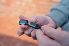 Bild på Terra utdragbar 6-i-1 kabel i RCS återvunnen aluminium 45w