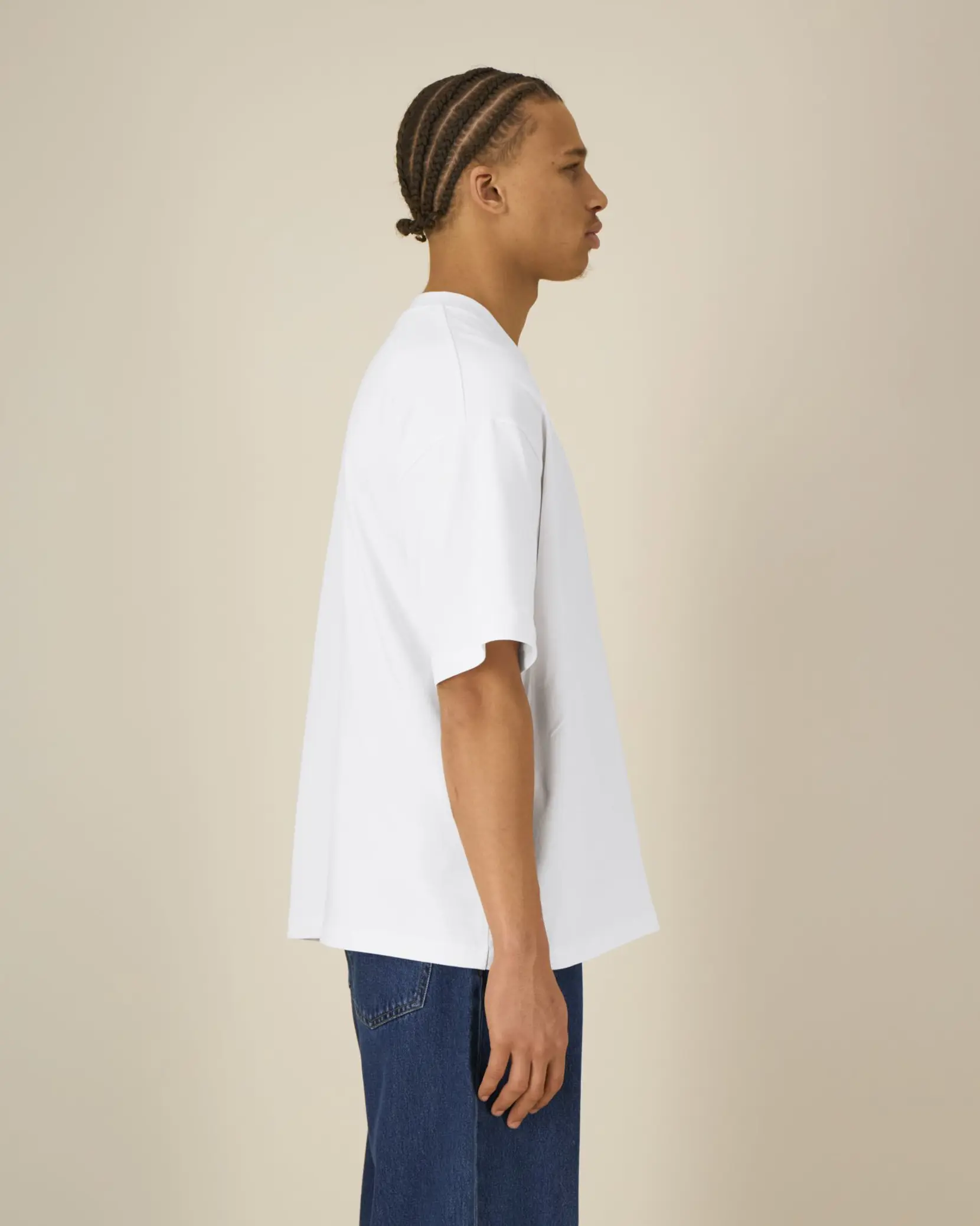 Bild på Asher The unisex heavy weight boxy t-shirt