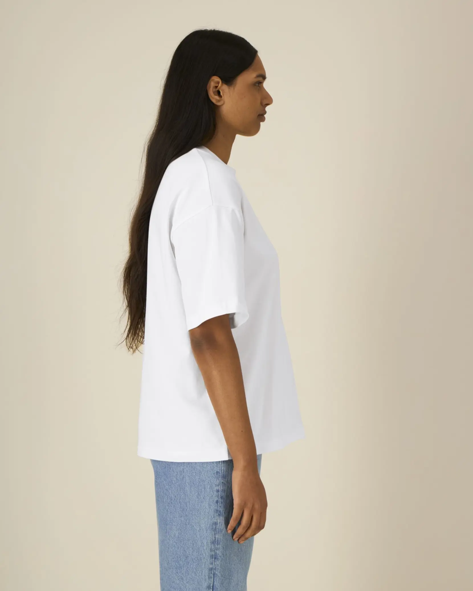 Bild på Asher The unisex heavy weight boxy t-shirt