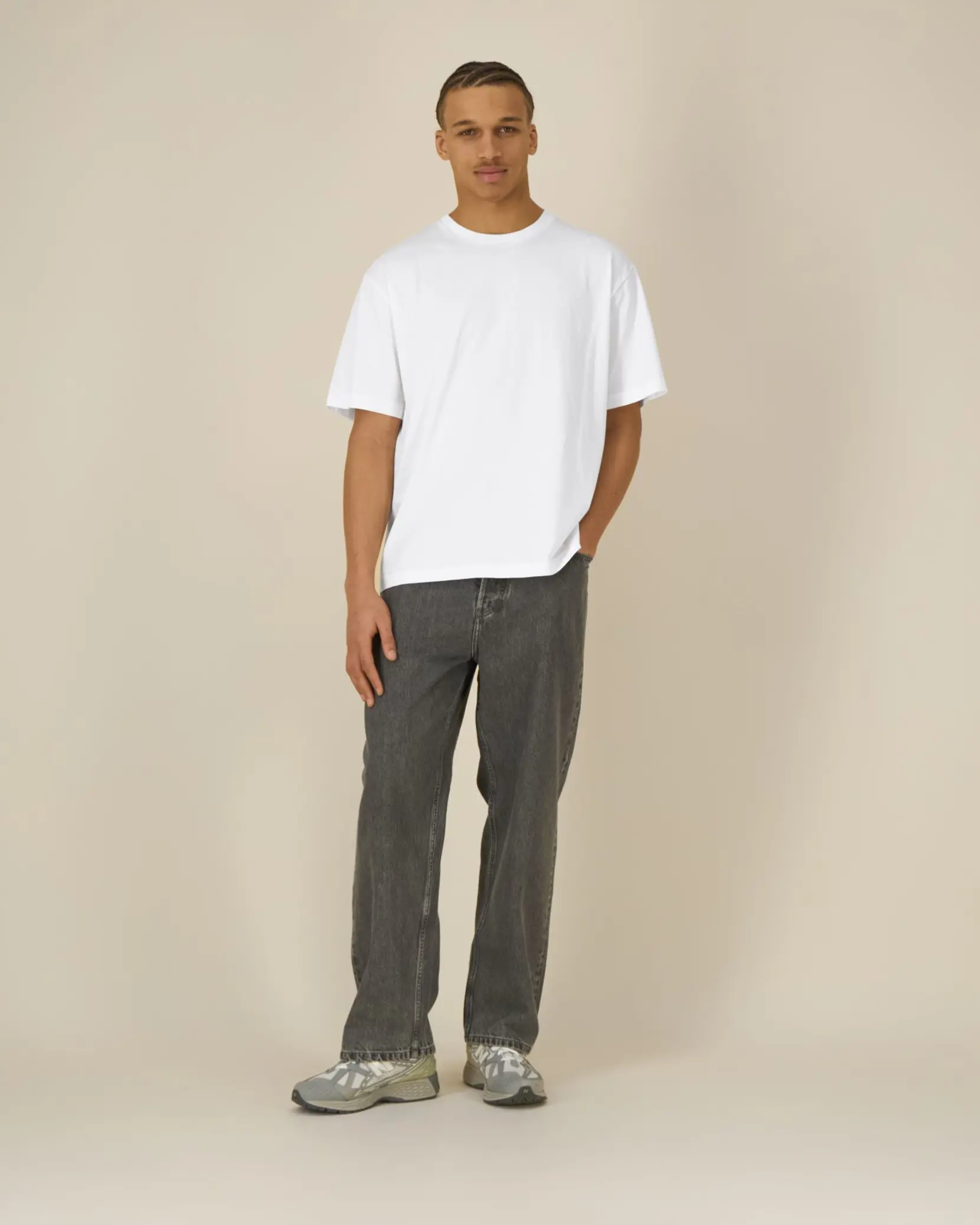 Bild på Breezer The unisex relaxed mid-light t-shirt