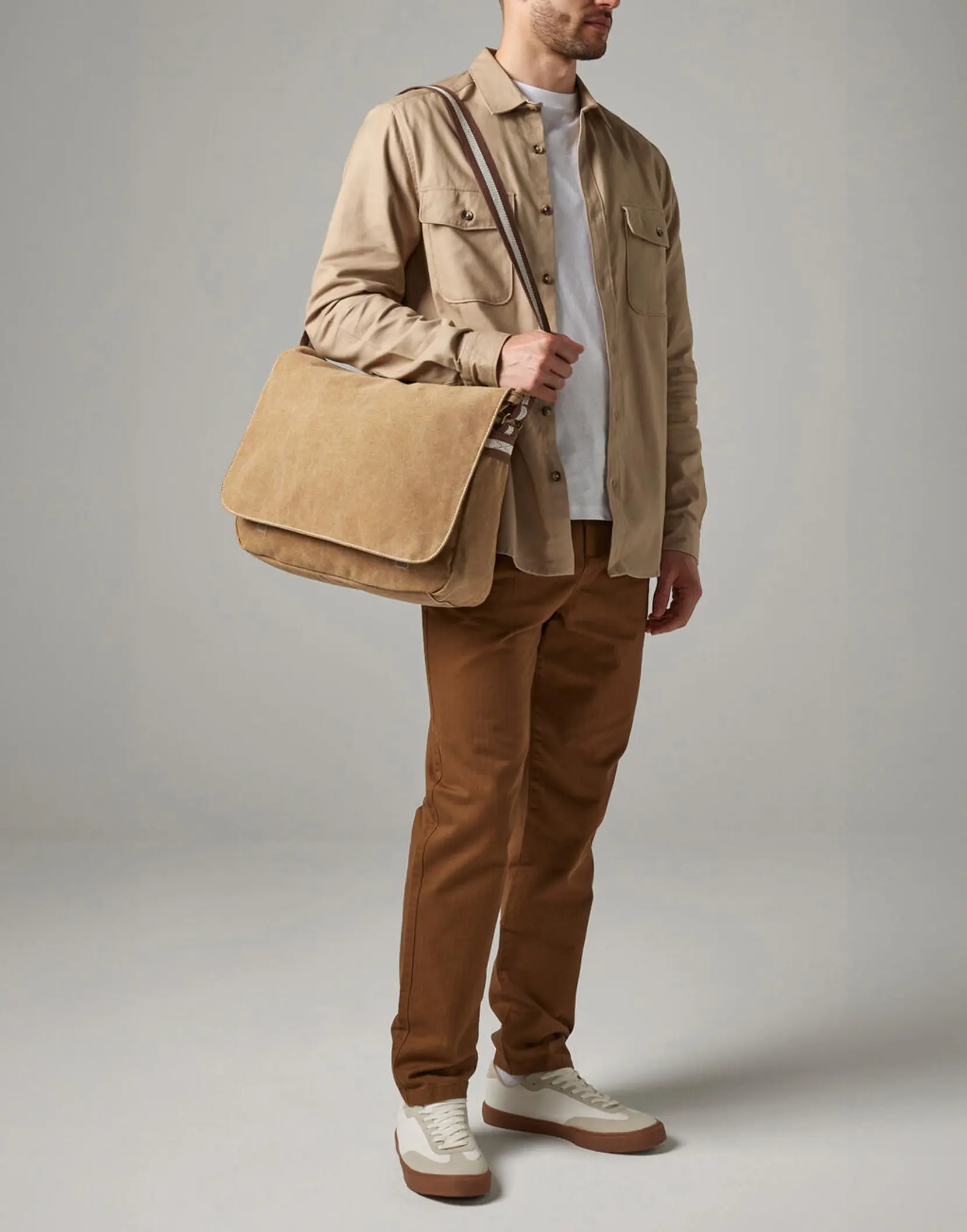 Bild på Vintage Canvas Despatch Bag