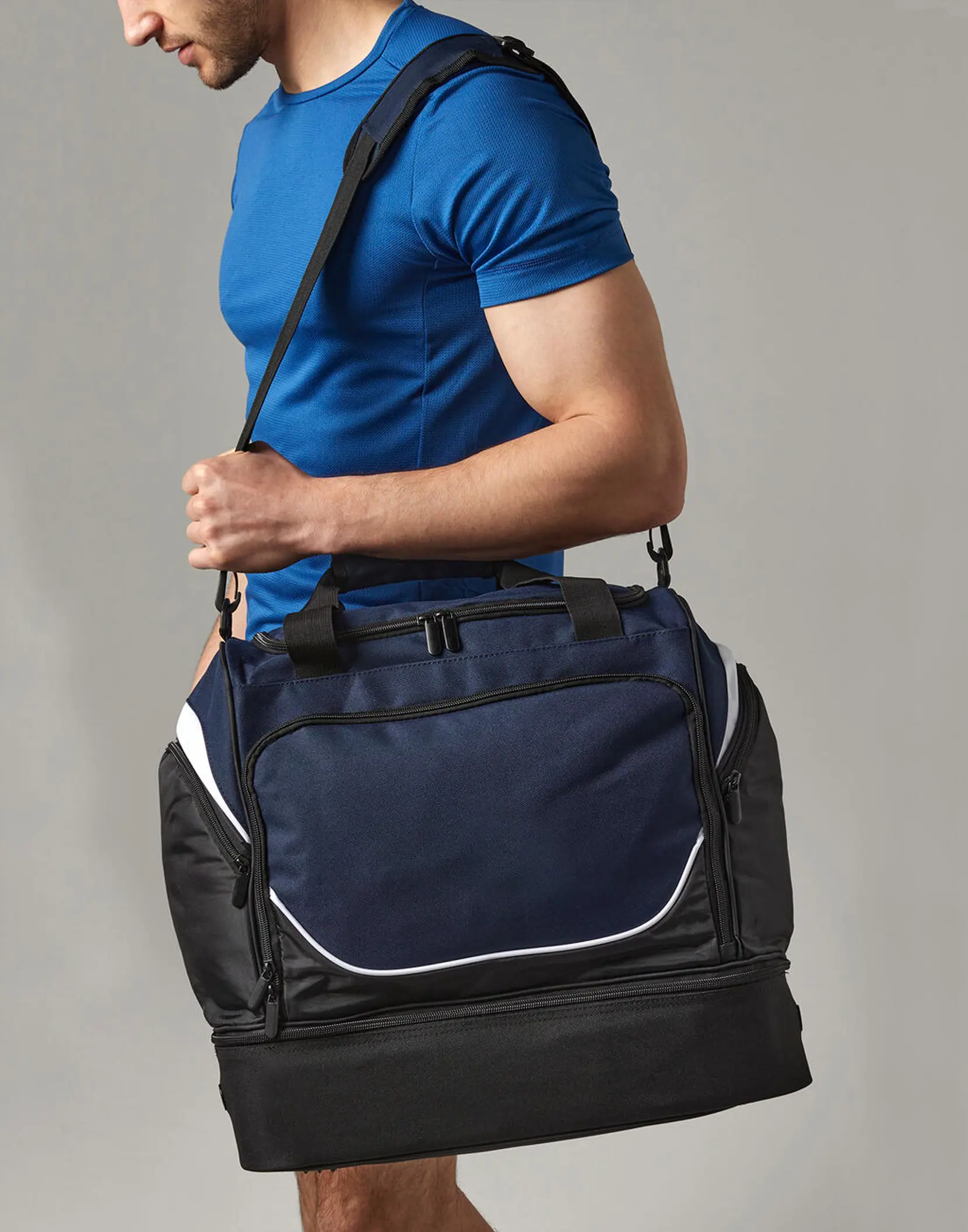 Bild på Pro Team Hardbase Holdall
