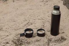 Bild på VINGA Tono RCS termos med dubbla muggar, 750 ML