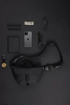 Bild på VINGA Baltimore RCS sling bag