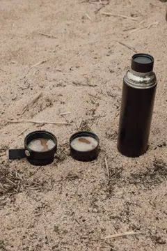 Bild på VINGA Tono RCS termos med dubbla muggar, 750 ML