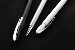 Bild på Glide GRS-certifierad R-ABS Penna med metallklips