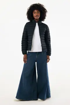 Bild på IQONIQ Maiko damjacka i återvunnen polyester med vaddering