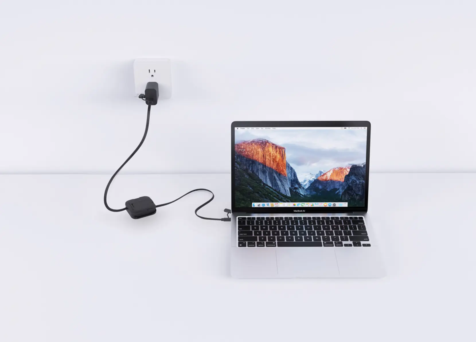 Bild på Urban Vitamin San Jose 100W stativ med infällbar kabel