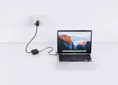 Bild på Urban Vitamin San Jose 100W stativ med infällbar kabel