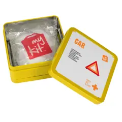 Bild på MyKit första hjälpen-kit i plåtburk för bilen