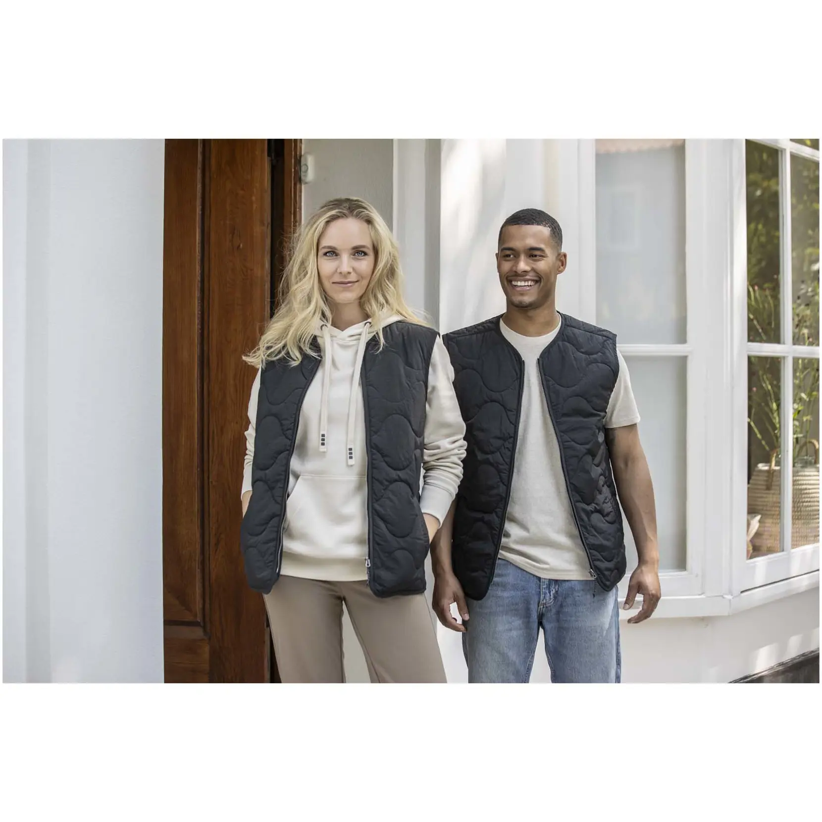 Bild på Quartz unisex quiltad väst av GRS-certifierat återvunnet material
