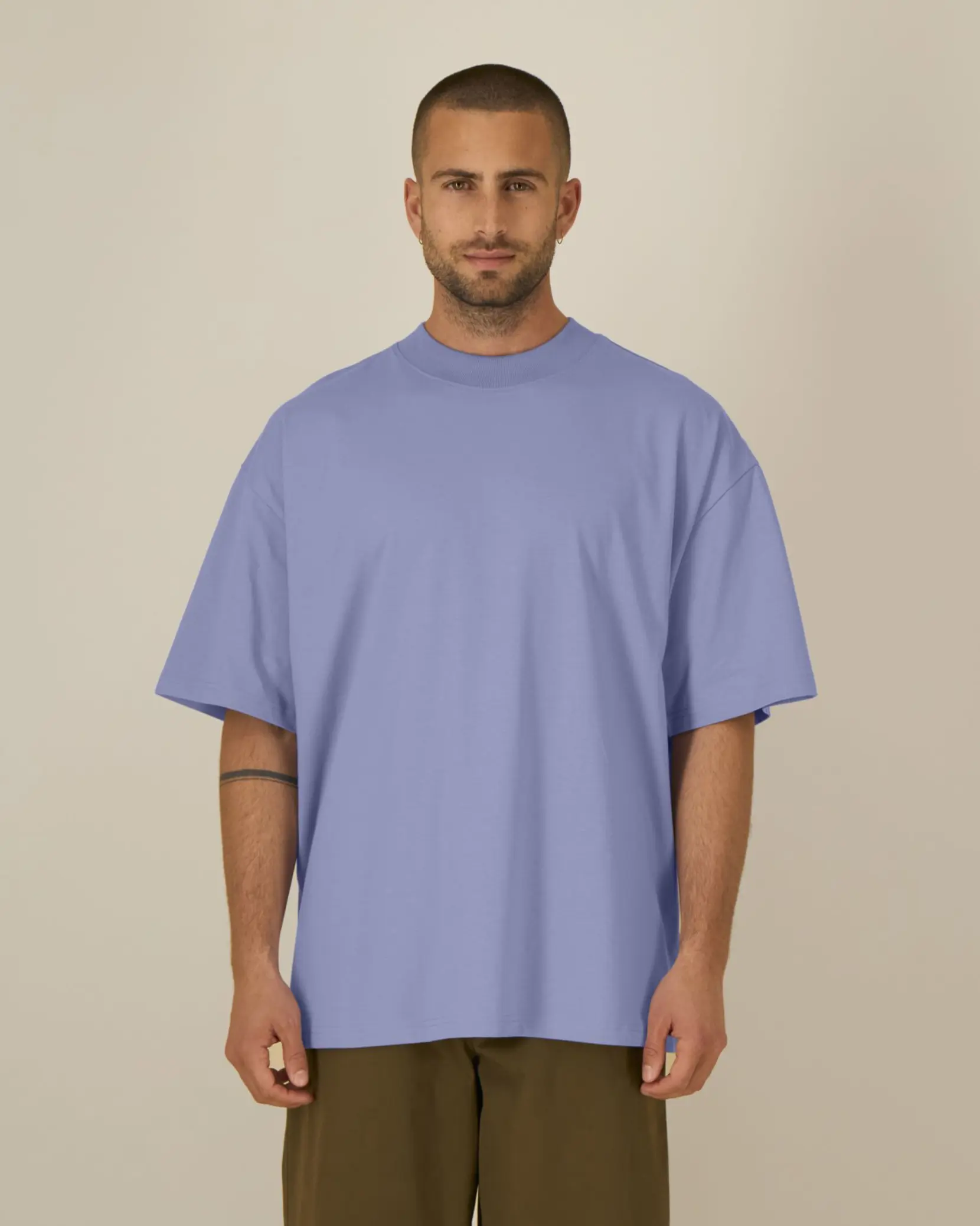 Bild på Blaster 2.0 The Unisex Oversized High Neck T-Shirt