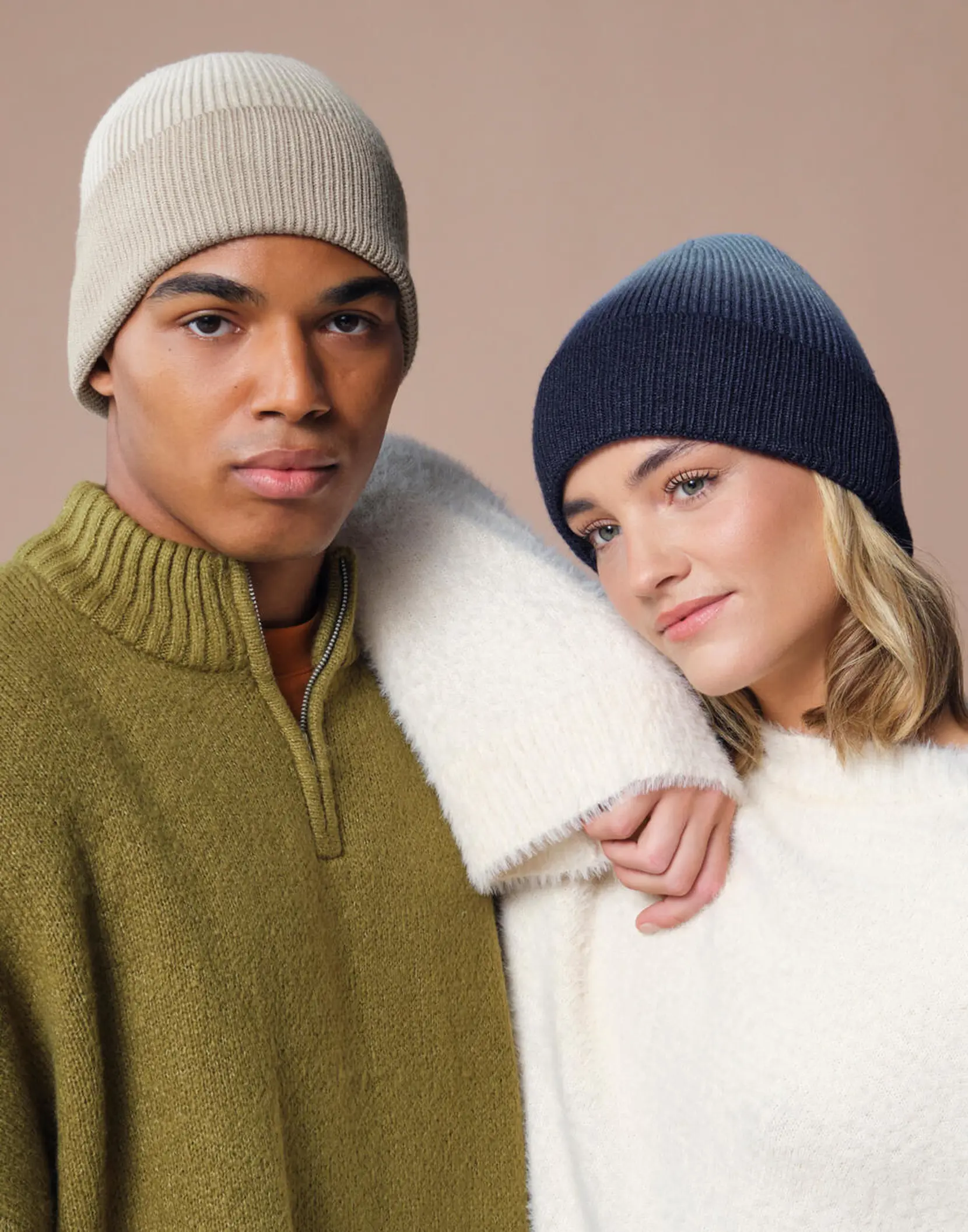 Bild på Dip Dye Beanie