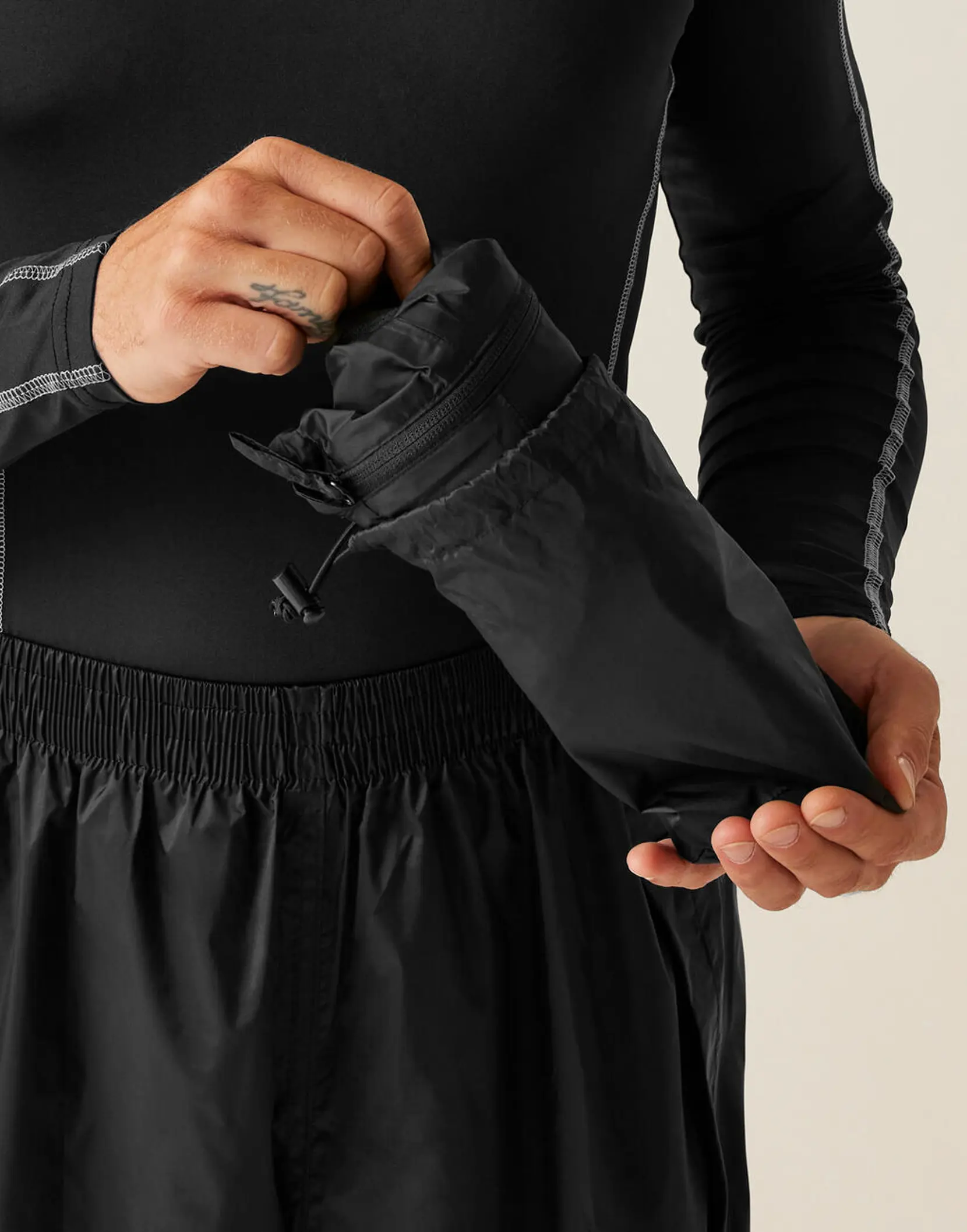 Bild på Pro Pack Away Overtrousers Bild på Pro Pack Away Overtrousers